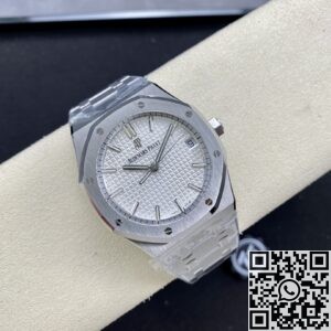 ZF Factory Replica Audemars Piguet Royal Oak 15500ST.OO.1220ST.04 White Dial