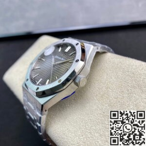 ZF Factory Audemars Piguet Royal Oak 15500 Grey Dial Replica