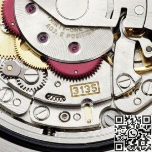 Customized Rolex Submariner Rainbow Circle Diamond Dial