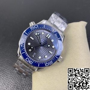 VS Factory Omega Replica Watches Seamaster Diver 300M 210. 30. 42. 20. 06. 001
