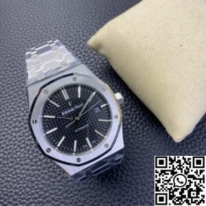 ZF Factory Replica Audemars Piguet Royal Oak 15400ST.OO.1220ST.01 Version Black Dial Series