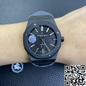 ZF Factory Replica Audemars Piguet Royal Oak 15400 DLC Version Black Dial Series