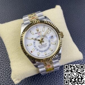 Noob Factory Replica Rolex Sky Dweller M326933-0009 White Dial Series