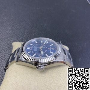 Noob Factory Replica Rolex Sky Dweller M326934-0003 Blue Dial Series
