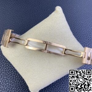 3K Factory Replica Patek Philippe Nautilus 5711R-001 Gold Watch