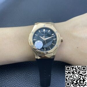 APS Factory Replica Hublot Classic Fusion 550.OS.1800.RX.ORL19 Gold Watch Case