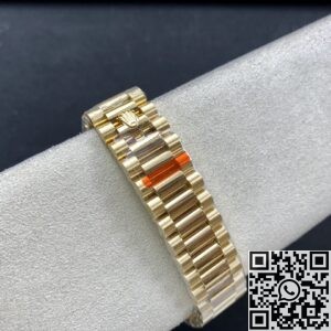 EW Factory Replica Rolex Day Date M228238-0005 Champagne Dial Series