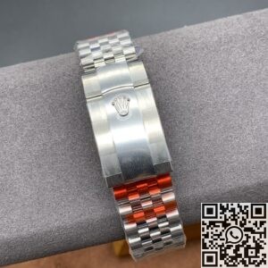 EW Factory Replica Rolex Datejust M126300-0012 Black Dial 41mm