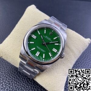 EW Factory Replica Rolex Oyster Perpetual M124300-0005 Green Dial Size 41mm Series