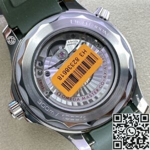 VS Factory Replica Omega Seamaster Diver 300M 210.32.42.20.10.001 Green Rubber Strap Series