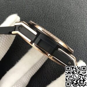 WWF Factory Hublot Big Bang Replica Watches Gold Case Diamonds