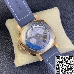 VS Factory Replica Panerai Submersible PAM01074