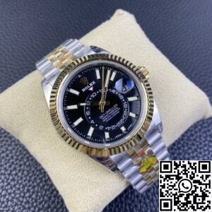 Noob Factory Replica Rolex Sky Dweller M336933-0004 Gloss Black Dial