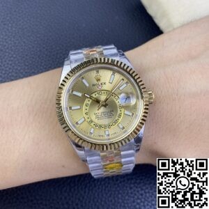 Noob Factory Replica Rolex Sky Dweller M336933-0002 Champagne Dial