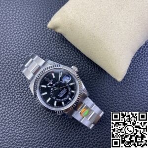 Noob Factory Replica Rolex Sky Dweller M336939-0007 Gloss Black Dial
