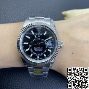 Noob Factory Replica Rolex Sky Dweller M336939-0007 Gloss Black Dial