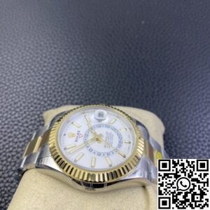 Noob Factory Replica Rolex Sky Dweller M326933-0009 White Dial Series