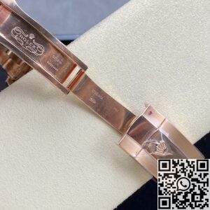 Noob Factory Replica Rolex Sky Dweller M326935-0006 Rose Gold Watch Series