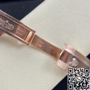 Noob Factory Replica Rolex Sky Dweller M326935-0005 White Dial Series