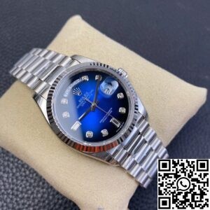 EW Factory Fake Rolex Day Date M128239-0023 Gradient Blue Dial