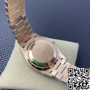 EW Factory Replica Rolex Day Date 118235 Rose Gold Watches