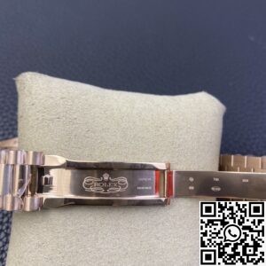 EW Factory Replica Rolex Day Date 118235 Rose Gold Watches