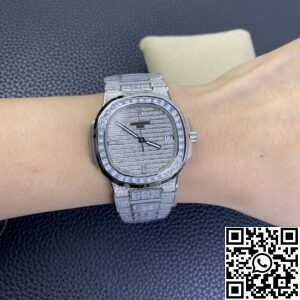 DM Factory Replica Patek Philippe Nautilus 5719/10G-010 Full Diamond Watch