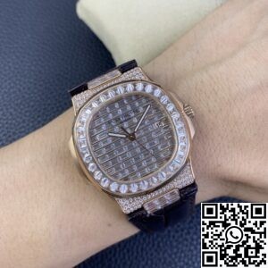 GS Factory Replica Patek Philippe Nautilus 5711R Diamond Watch