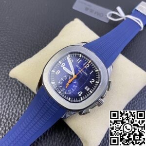 OM Factory Fake Patek Philippe Aquanaut 5968A Blue Dial Watch