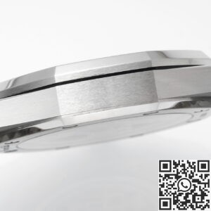 APS Factory Replica Audemars Piguet Royal Oak 15510ST.OO.1320ST.08 Silver Dial