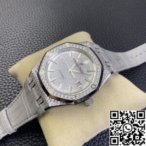GS Factory Fake Audemars Piguet Royal Oak 15452BC.ZZ.D019CR.01 Diamond Watches