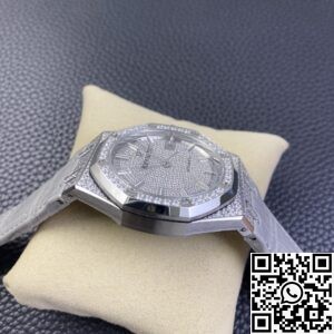 GS Factory Fake Audemars Piguet Royal Oak 15452BC.ZZ.D019CR.01 Diamond Watches