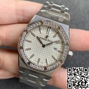 JF Factory Replica Audemars Piguet Royal Oak 67651ST.ZZ.1261ST.01 Silver Diamond Watch