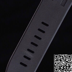 APF Factory Fake Audemars Piguet Royal Oak Offshore 26400SO.OO.A002CA.01 Silver Panda Plate