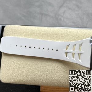 KU Factory Fake Richard Mille RM011-03 Black Ceramic Bezel White Rubber Strap