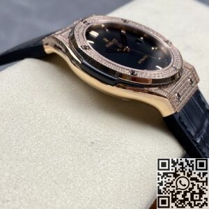 HB Factory Replica Hublot Classic Fusion 511.OX.1181.LR.1704 Rose Gold Diamond Watch