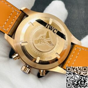 ZF Factory Fake IWC Pilot IW377721 Red Gold