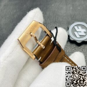 ZF Factory Fake IWC Pilot IW377721 Red Gold