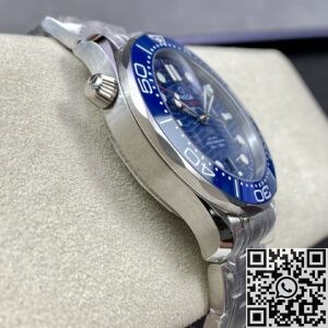 VS Factory Fake Omega Seamaster Diver 300M 210.22.42.20.01.004 Black Dial