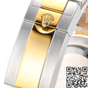 Clean Factory Fake Rolex GMT Master II M126713GRNR-0001 Watch