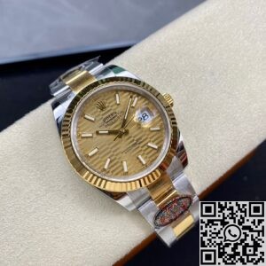Clean Factory New Rolex Datejust M126333-0021 gold dial Watch