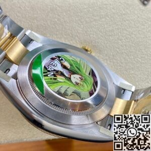 Clean Factory New Rolex Datejust M126333-0021 gold dial Watch