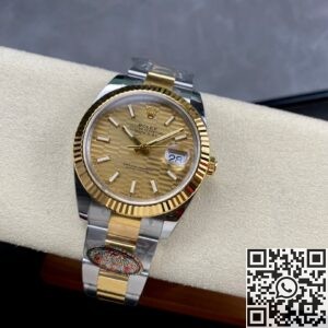 Clean Factory New Rolex Datejust M126333-0021 gold dial Watch