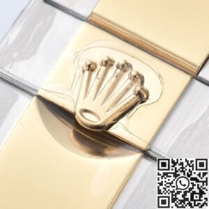 Clean Factory Rolex Cosmograph Daytona M116503-0003 Gold Dial