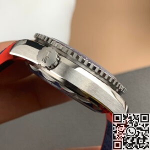 Omega Seamaster America's Cup