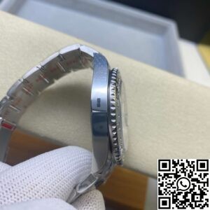 Clean Factory New GMT Master II M126710GRNR-0004