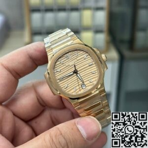 Replicas Patek Philippe Nautilus 7118/1R-010 Honey Gold Gloss