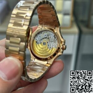 Replicas Patek Philippe Nautilus 7118/1R-010 Honey Gold Gloss