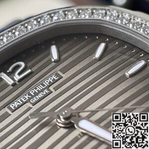 Patek Philippe Nautilus Watch Nautilus 7118/1200A-011