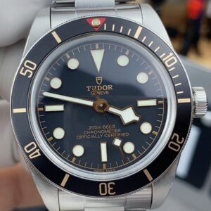 ZF Factory Fake Tudor Watches Heritage Black Bay M79230N-0009: A Tribute to Timeless Elegance